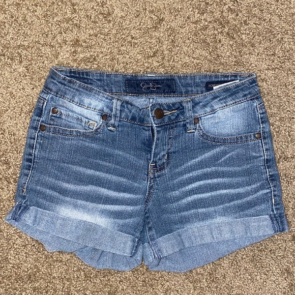 Jessica Simpson Shorts - Picture 1 of 3